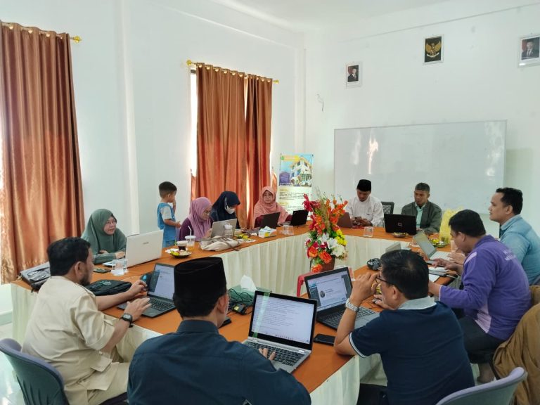 STIT IM Batam Gelar Pelatihan Penggunaan SISTER untuk Dosen